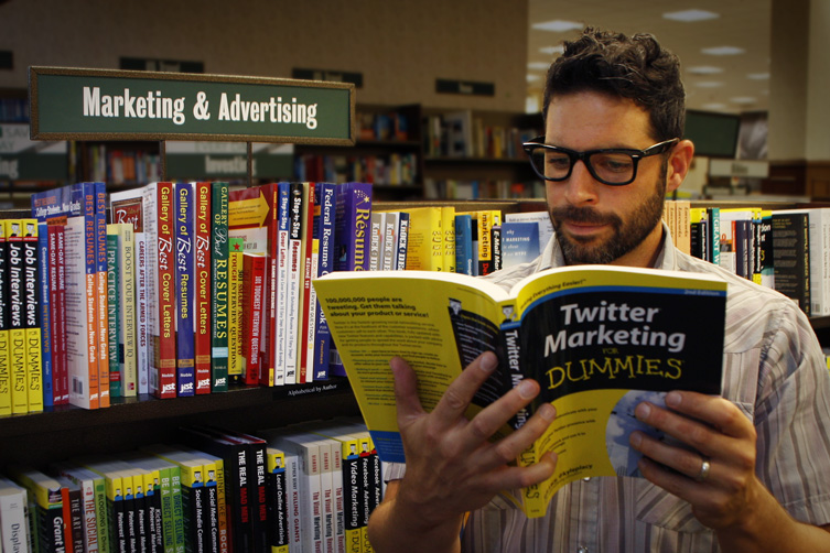 Mike Beitler Reads Twitter Marketing For Dummies